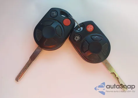 2013 Ford C-Max Hybrid Se from USA, damaged, VIN 1FADP5AU8DL532702